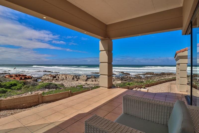 4 Bedroom Property for Sale in Jongensfontein Western Cape